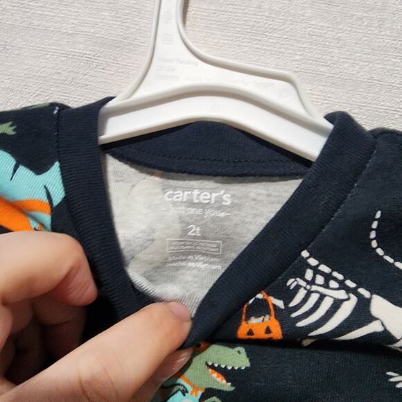 Halloween T-rex pajama 2 pair set for baby 2T carter's - Picture 6 of 7